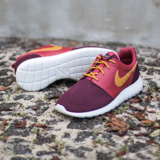 Nike roshe run best sale homme rose