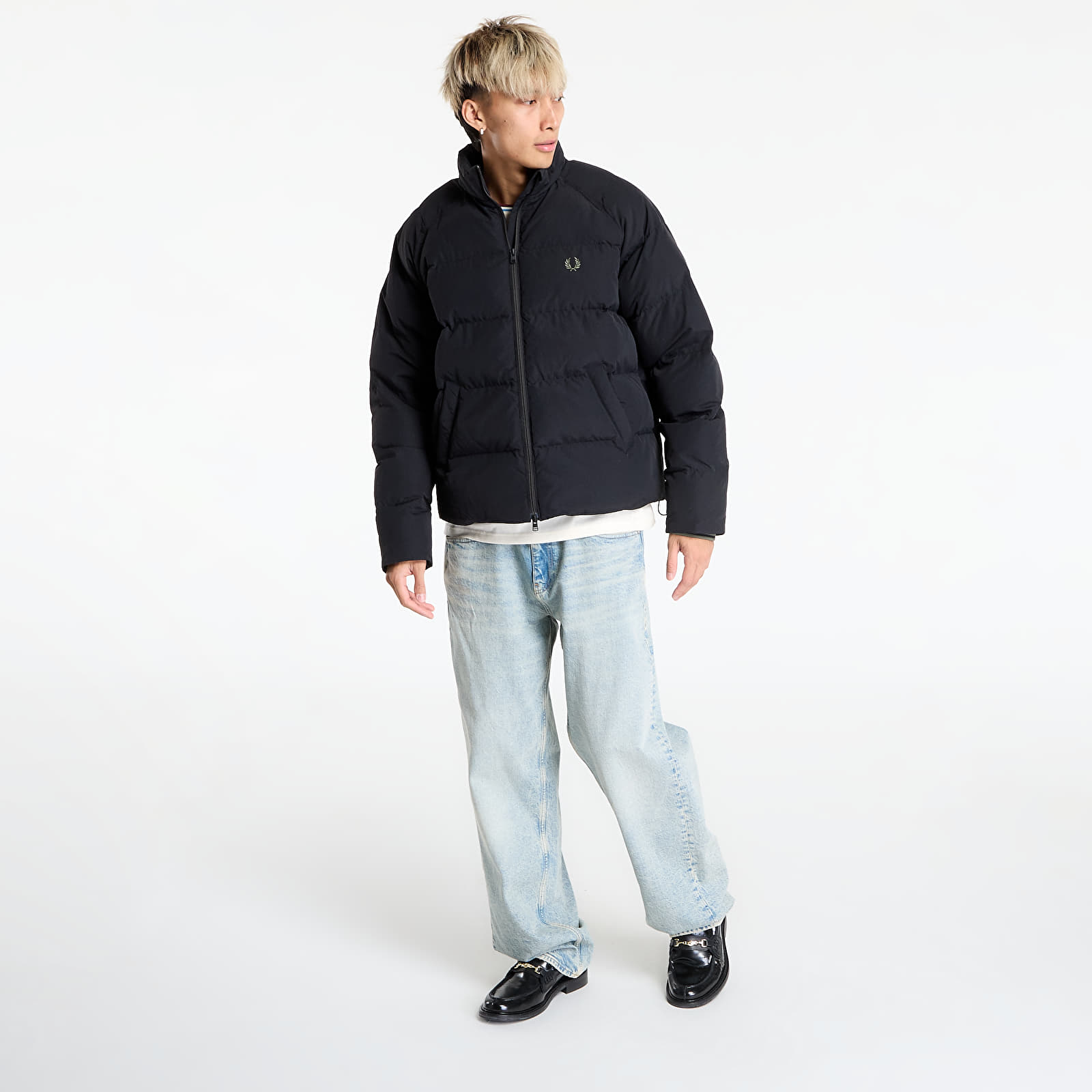 Puchówki FRED PERRY Raglan Sleeve Padded Jacket Black