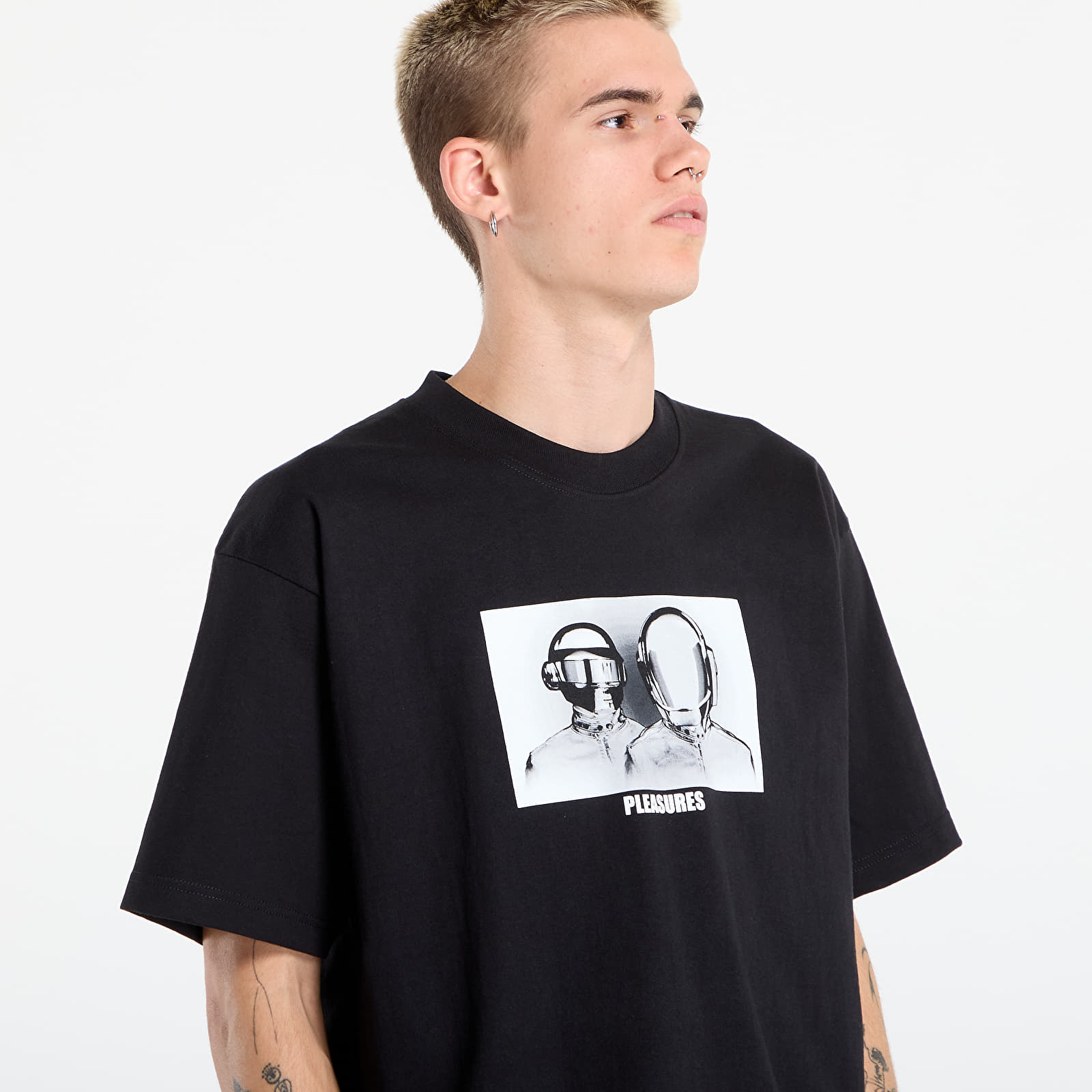 T-shirts PLEASURES Inverted T-Shirt Black