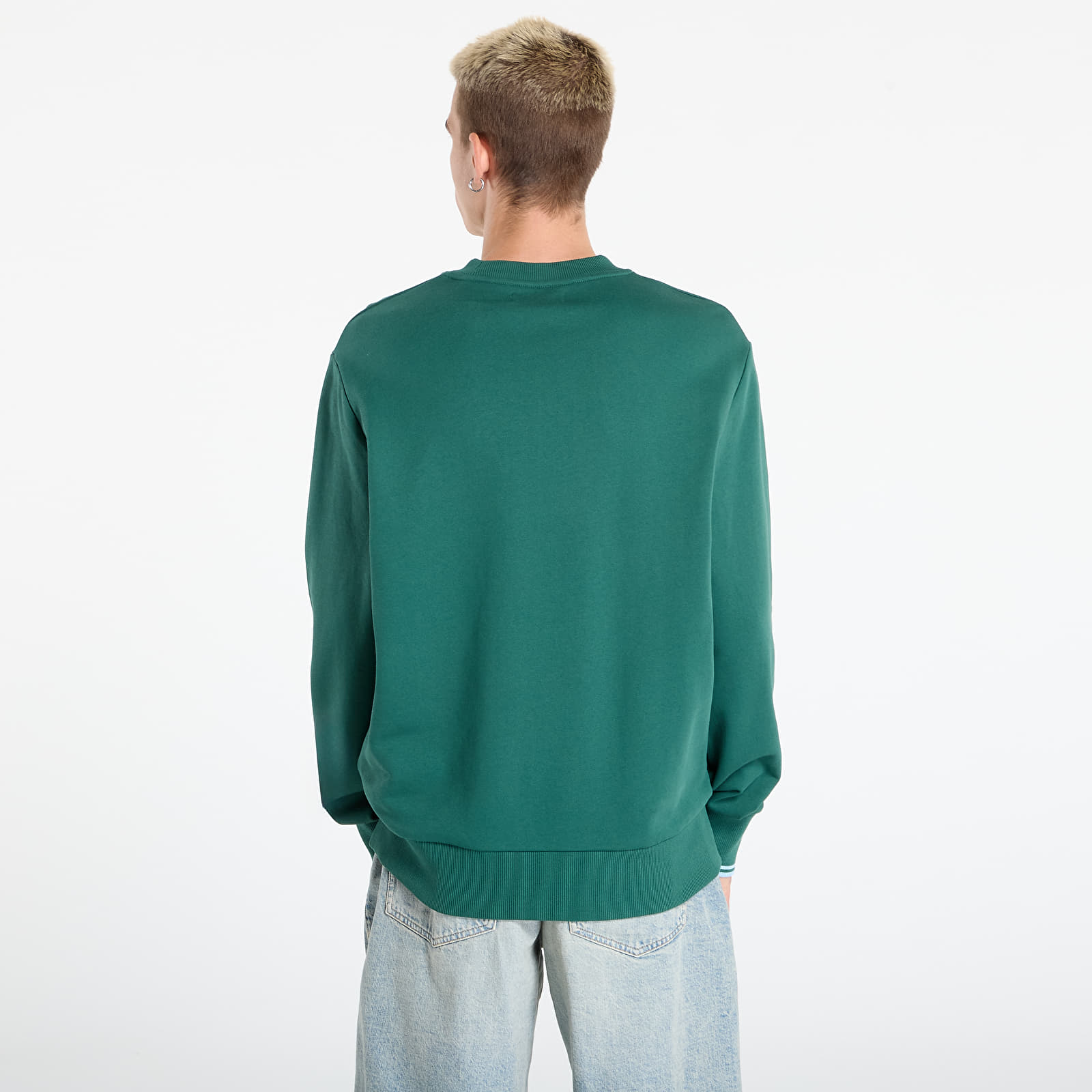 Hoodies and sweatshirts FRED PERRY Crew Neck Sweatshirt Sprtgrn/ Trackblu