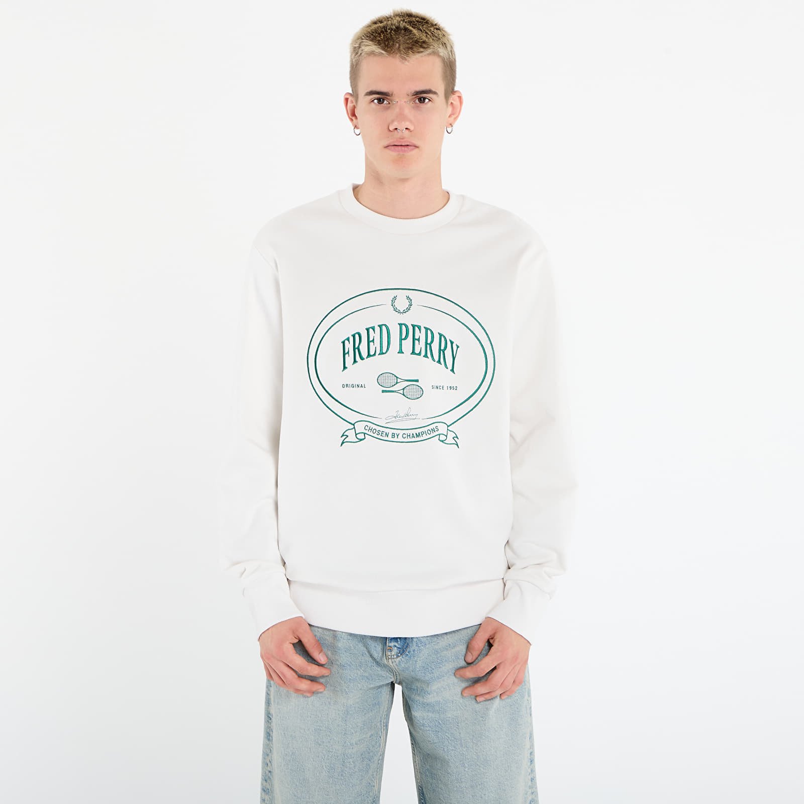 Hanorac FRED PERRY Chosen By Champions Sweatshirt Snow White XL