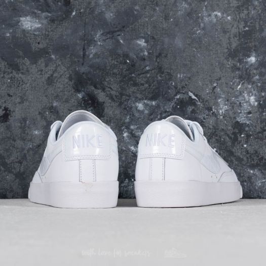 Scarpe donna Nike Blazer Low Essential W White White White Footshop