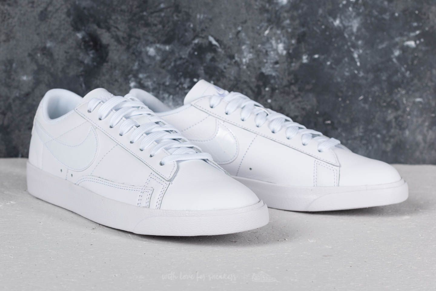 Blazer low essential sneaker nike discount