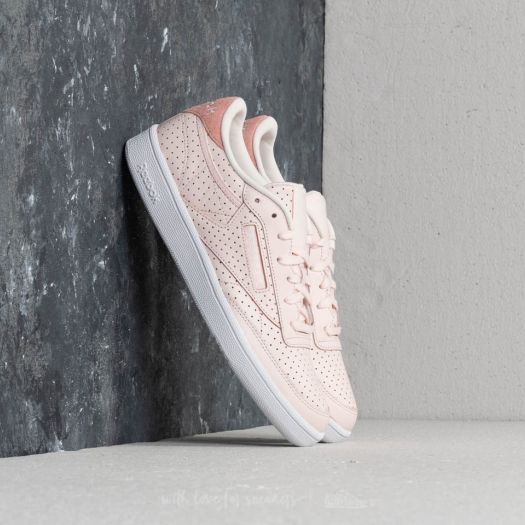 Pale pink reebok hotsell