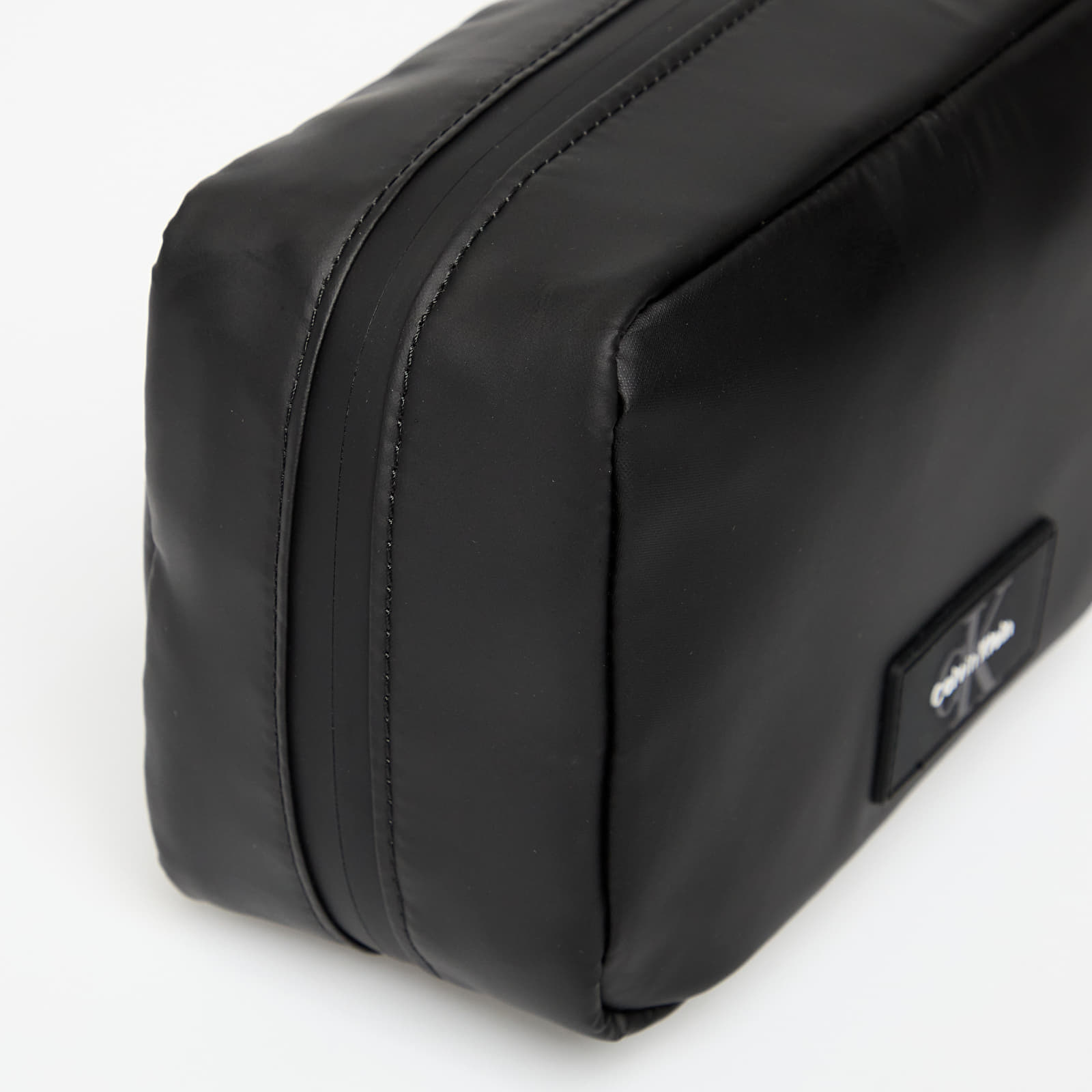Other accessories Calvin Klein Utility Dopp Kit Black