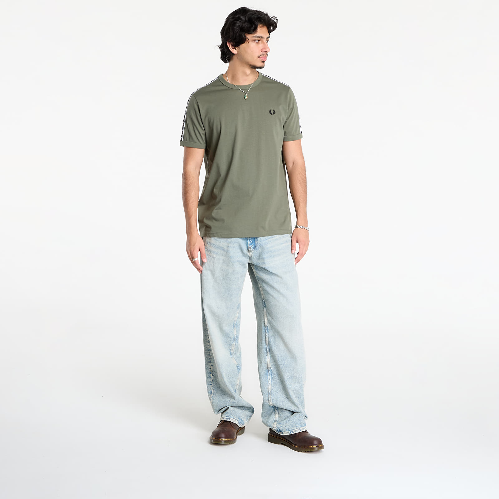 T-shirts FRED PERRY Contrast Tape Ringer T-Shirt Lrlwrthgreen/ Blk