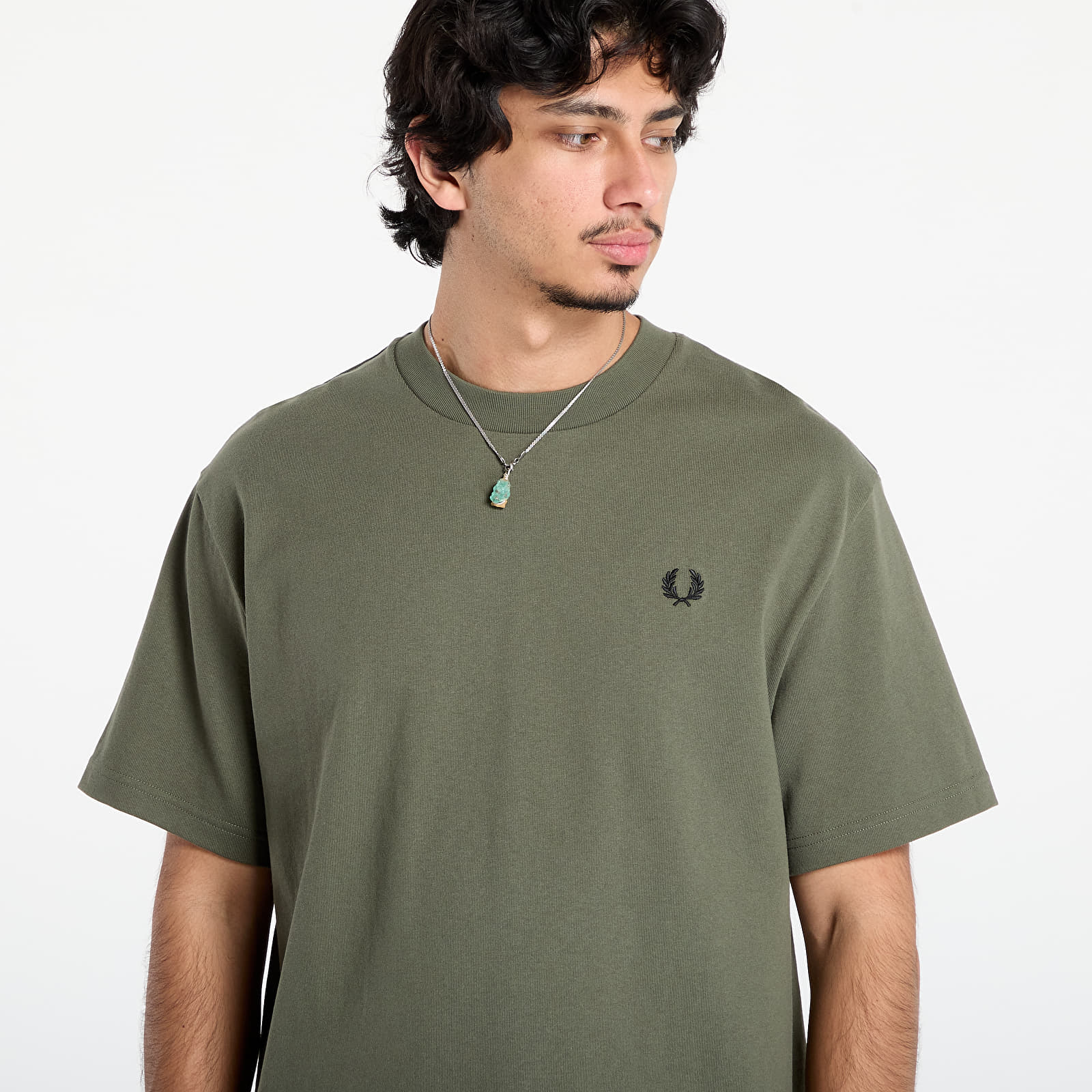 T-shirts FRED PERRY Relaxed T-Shirt Laurel W Green