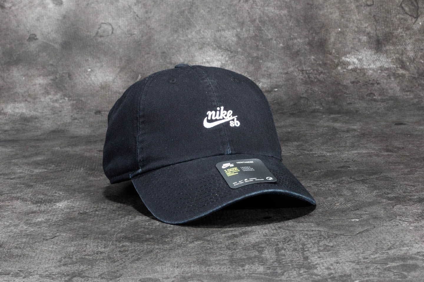 Caps Nike SB Heritage 86 Cap Black/ White