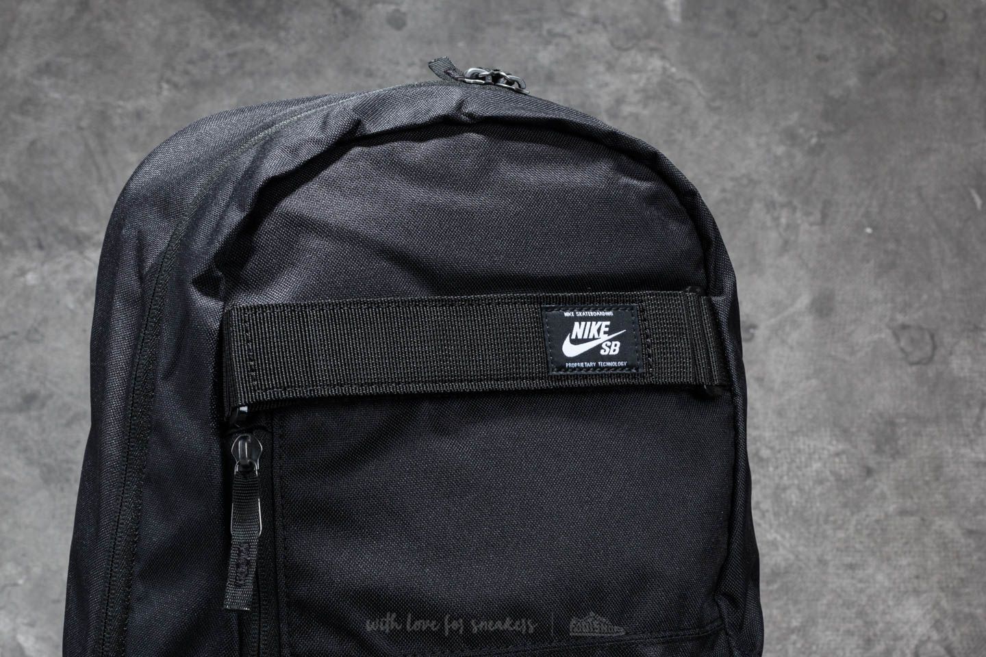Nike sb courthouse backpack black deals