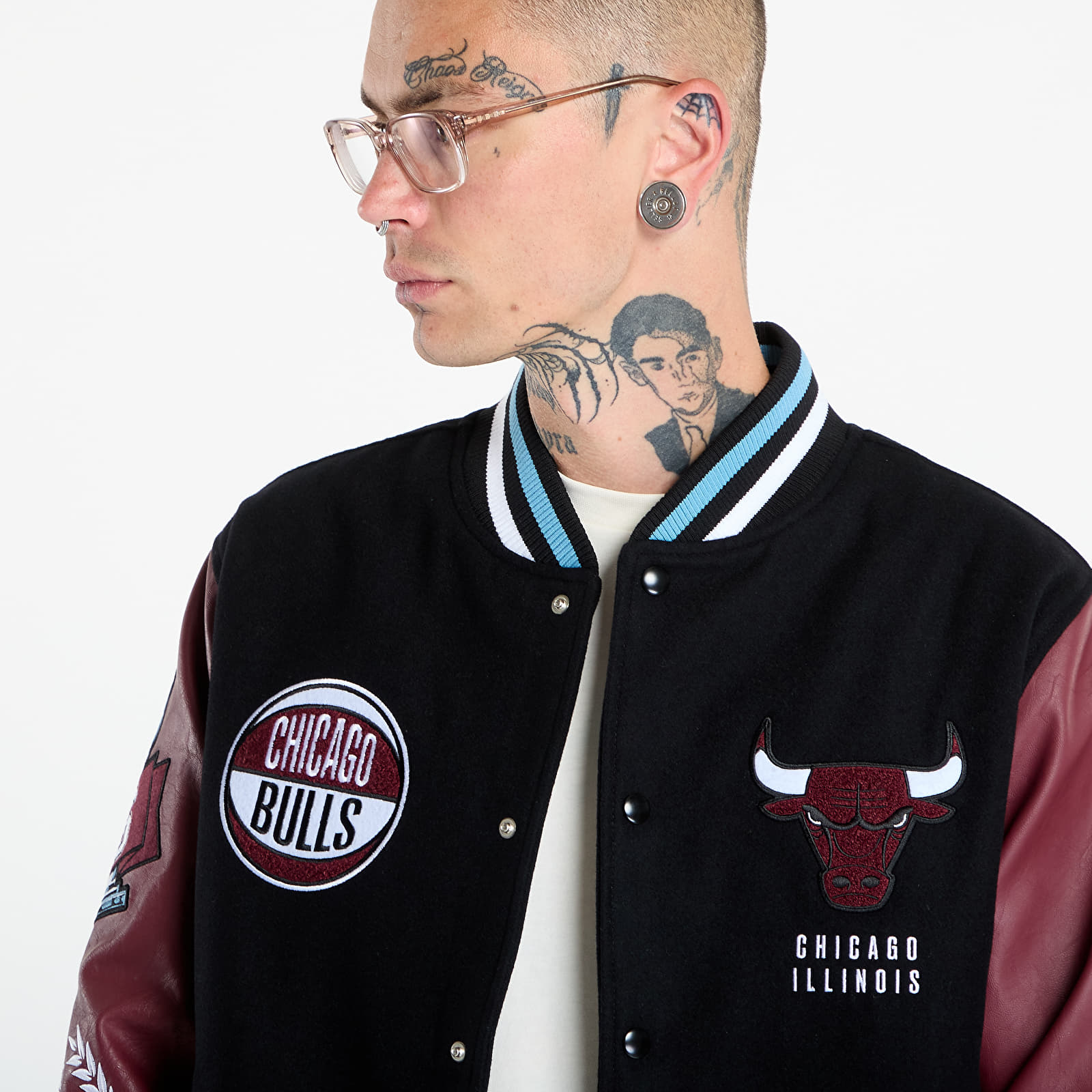 Jackets New Era NBA Patch Varsity Chicago Bulls Black