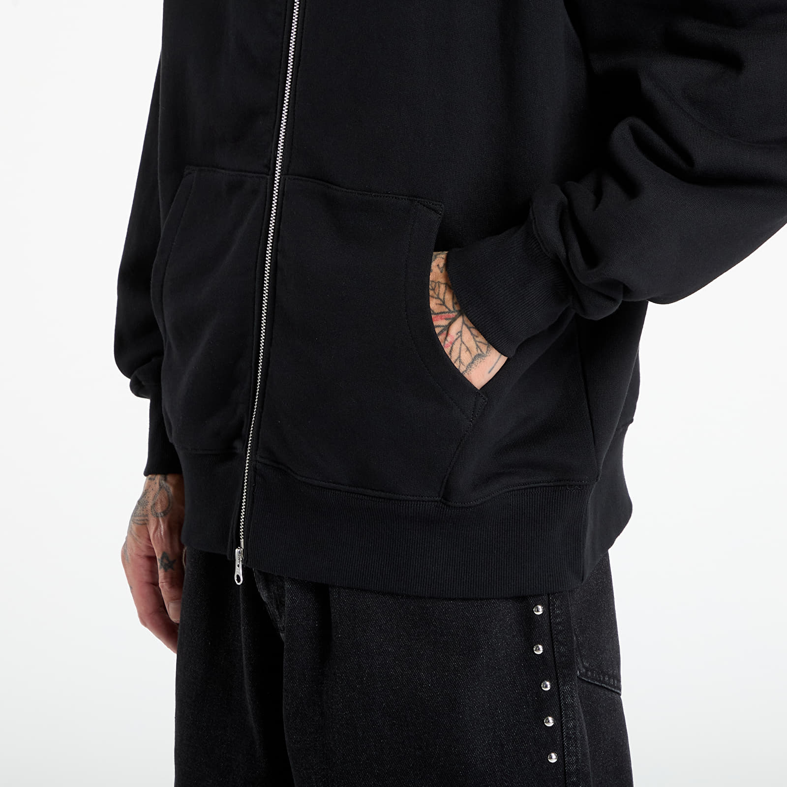 Hoodies and sweatshirts PLEASURES Daft Club Ram Zip Hoodie Black