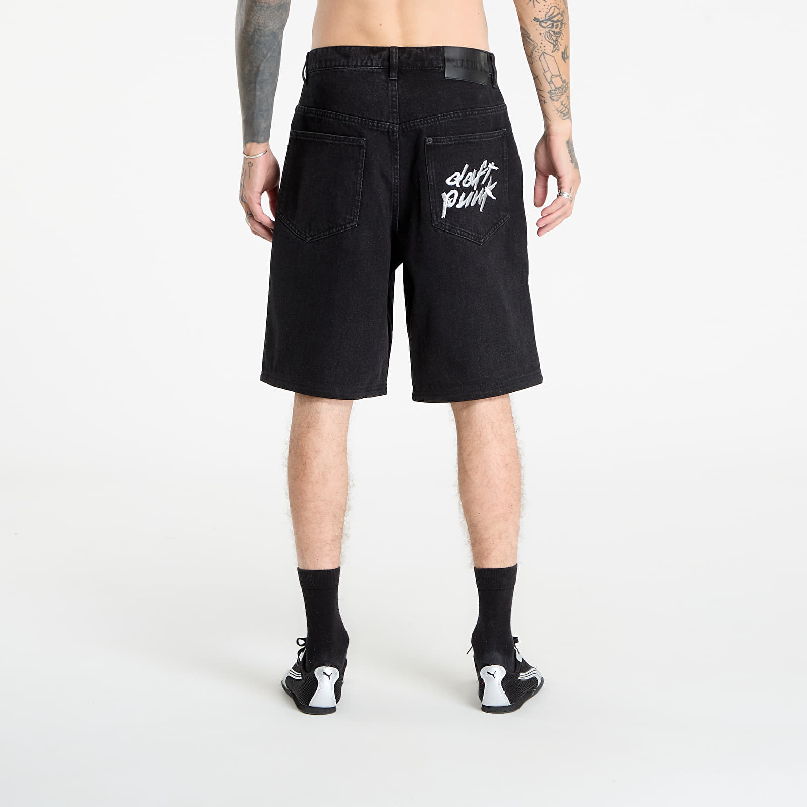 Shorts PLEASURES Daft Club Lucky Studded Jorts Black