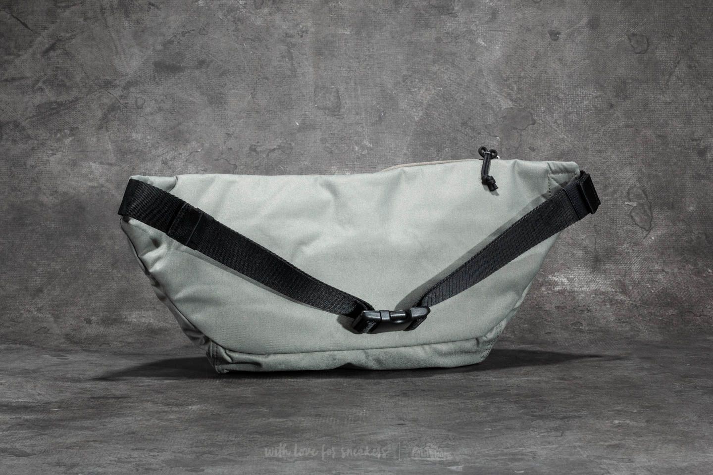 Övtáskák Nike Tech Hip Pack Dark Stucco/ Black/ Black