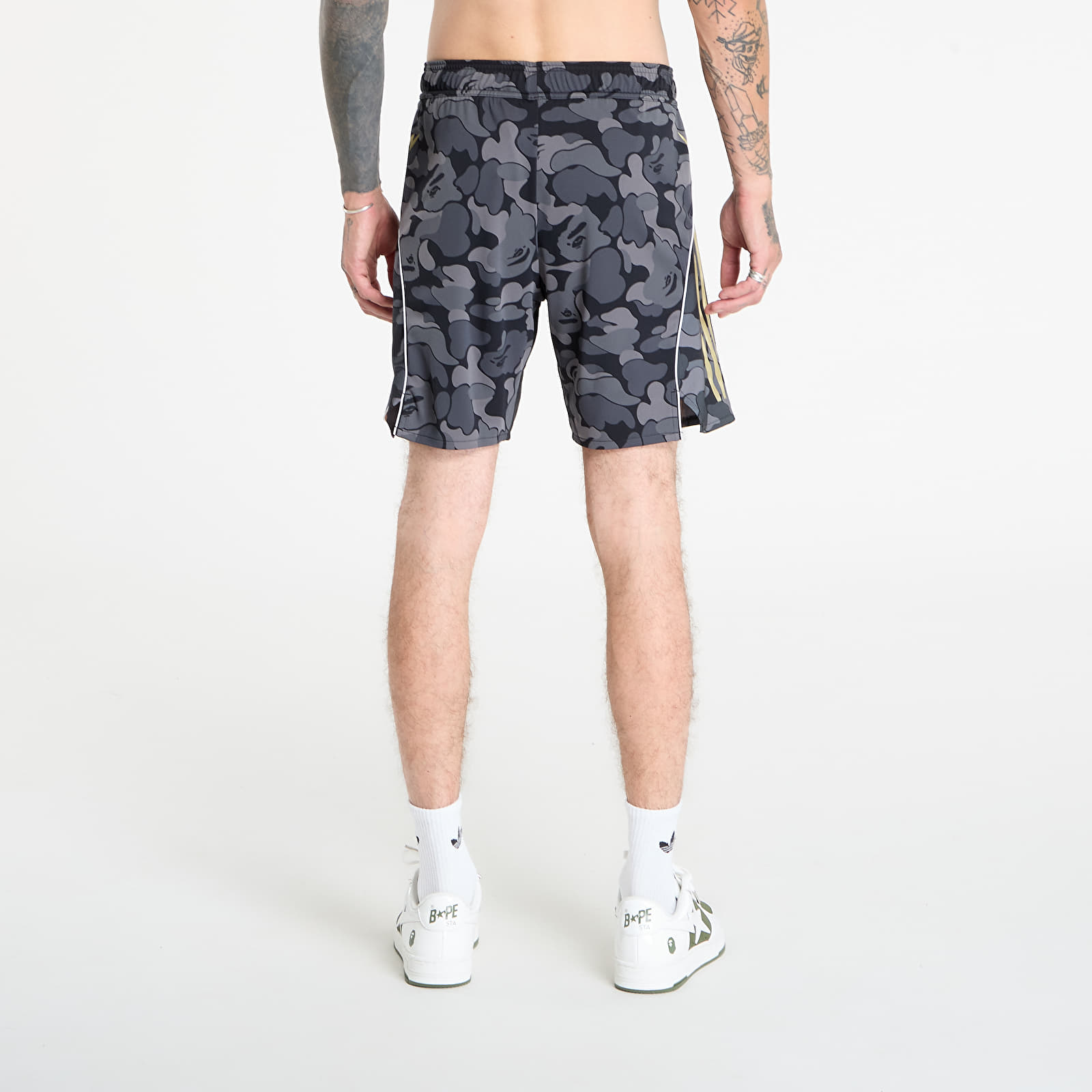 Kurzhosen adidas x BAPE FB Shorts Black