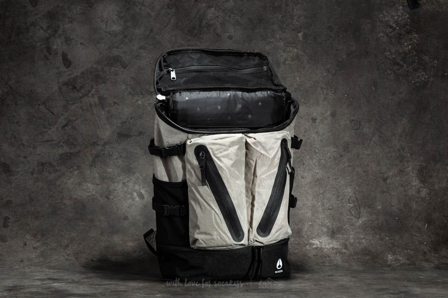 Zaini Nixon Scripps II Backpack Khaki/ Black