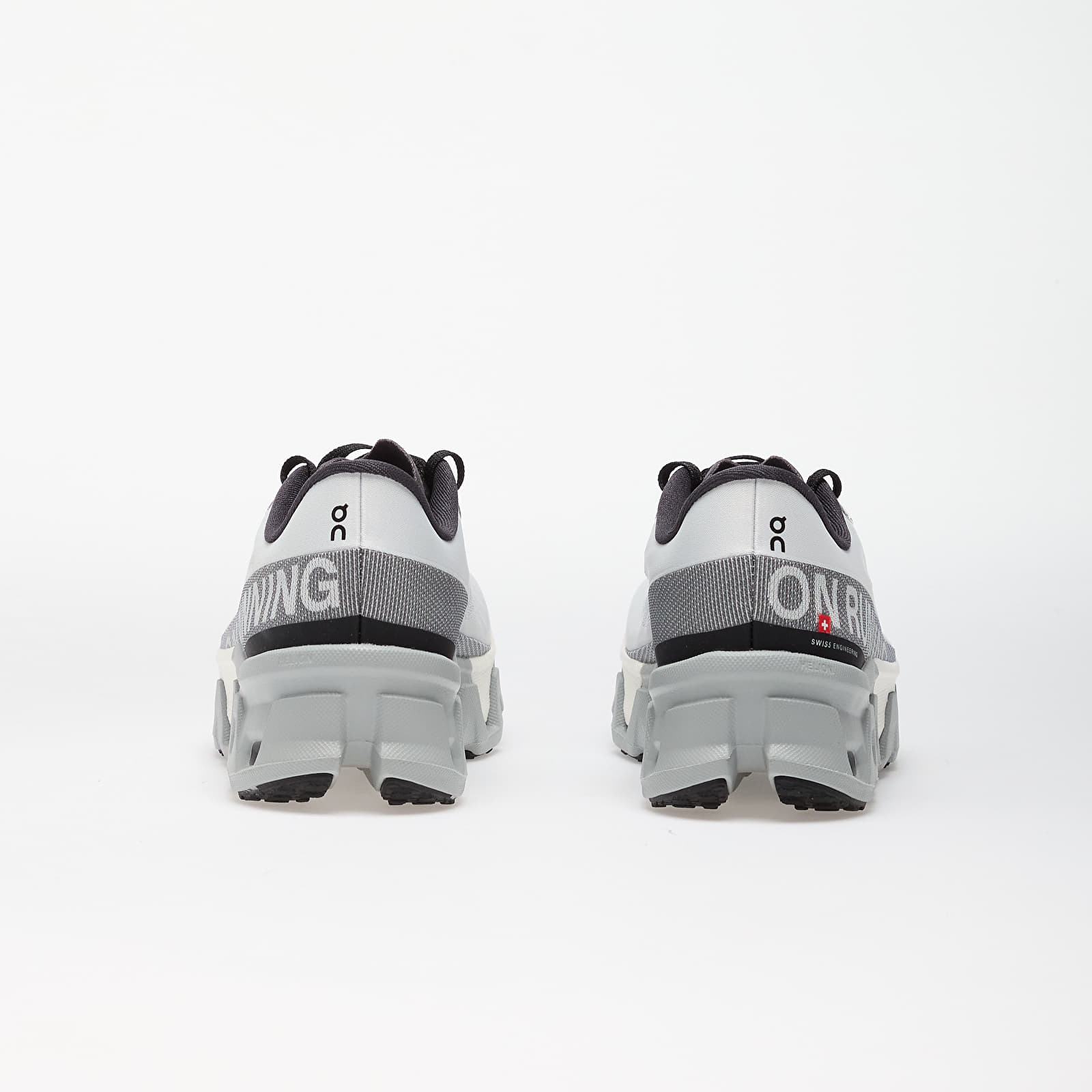Men's shoes On M Cloudmonster Hyper Glacier/ Ivory