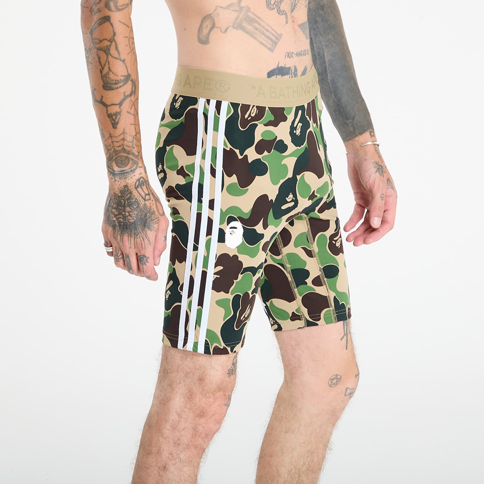 Men's shorts adidas x BAPE FB Tights Crew Green