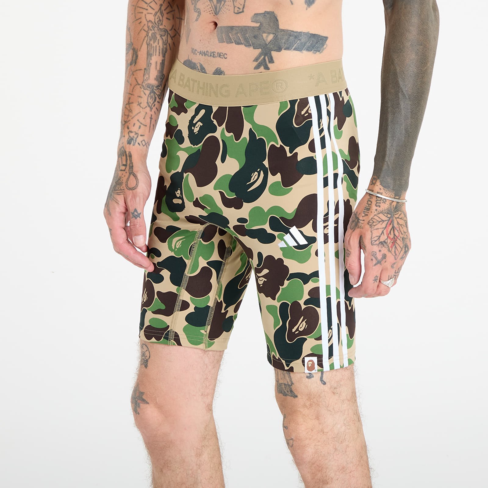 Men's shorts adidas x BAPE FB Tights Crew Green