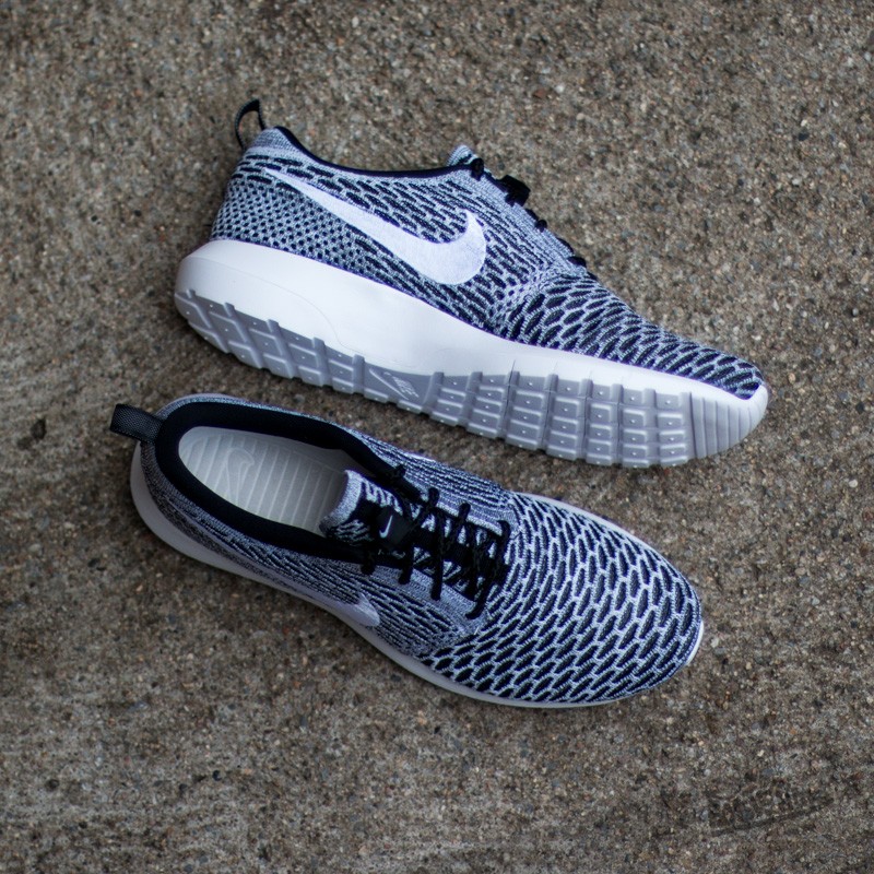 Zapatillas Hombre Nike Flyknit Rosherun Black/White-Dark Grey