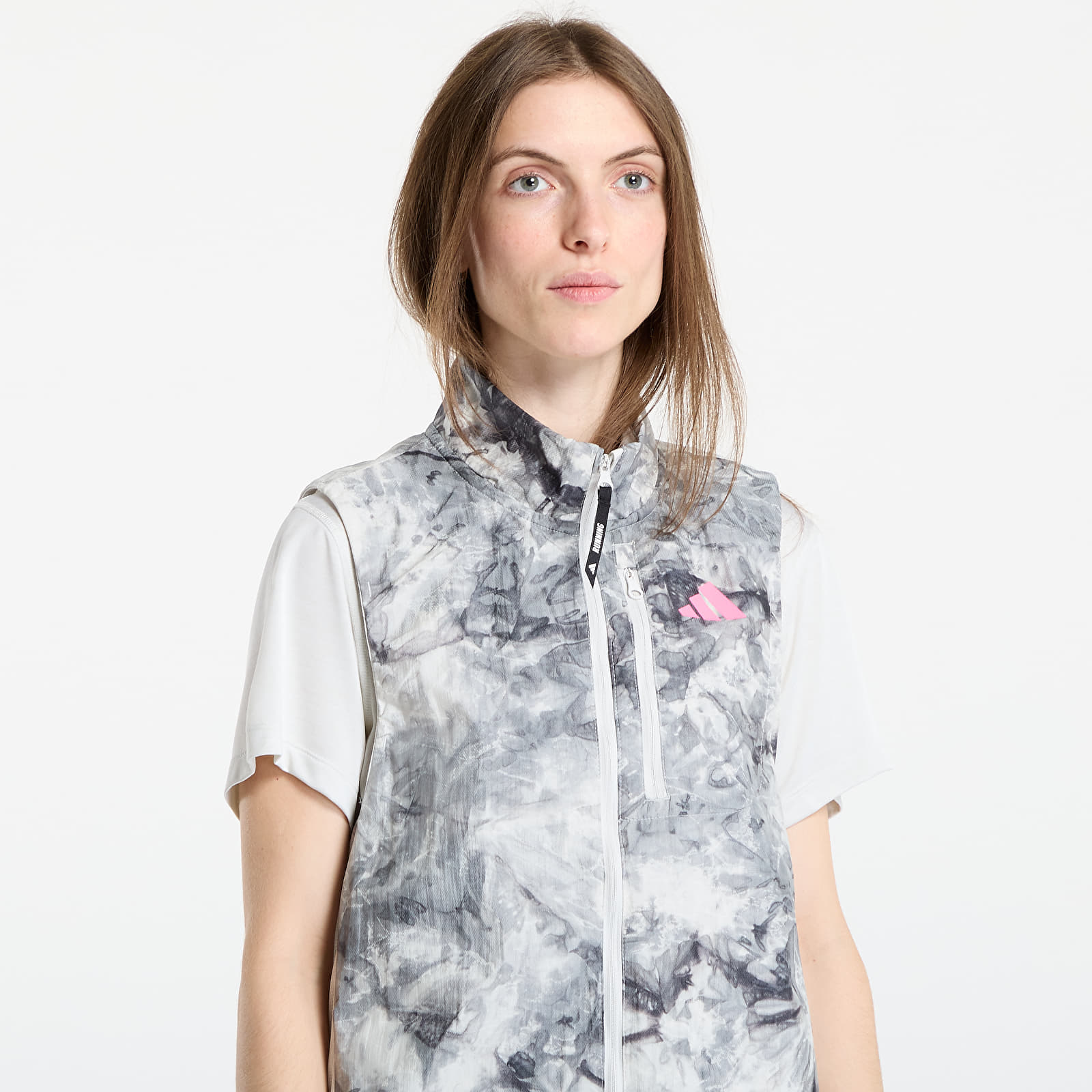 Vests adidas Own The Run Spray Dye Vest Orbit Grey/ Cardboard