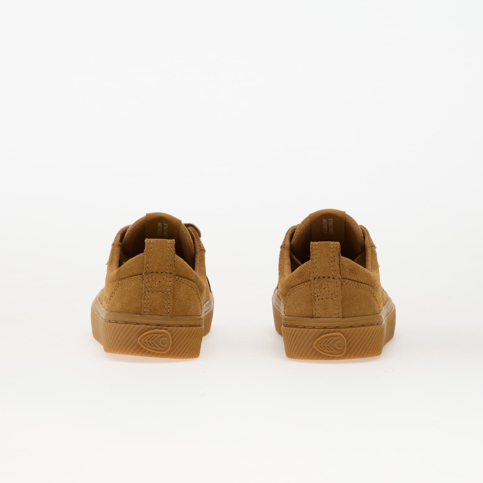 Women's shoes Cariuma W Oca Low All Camel