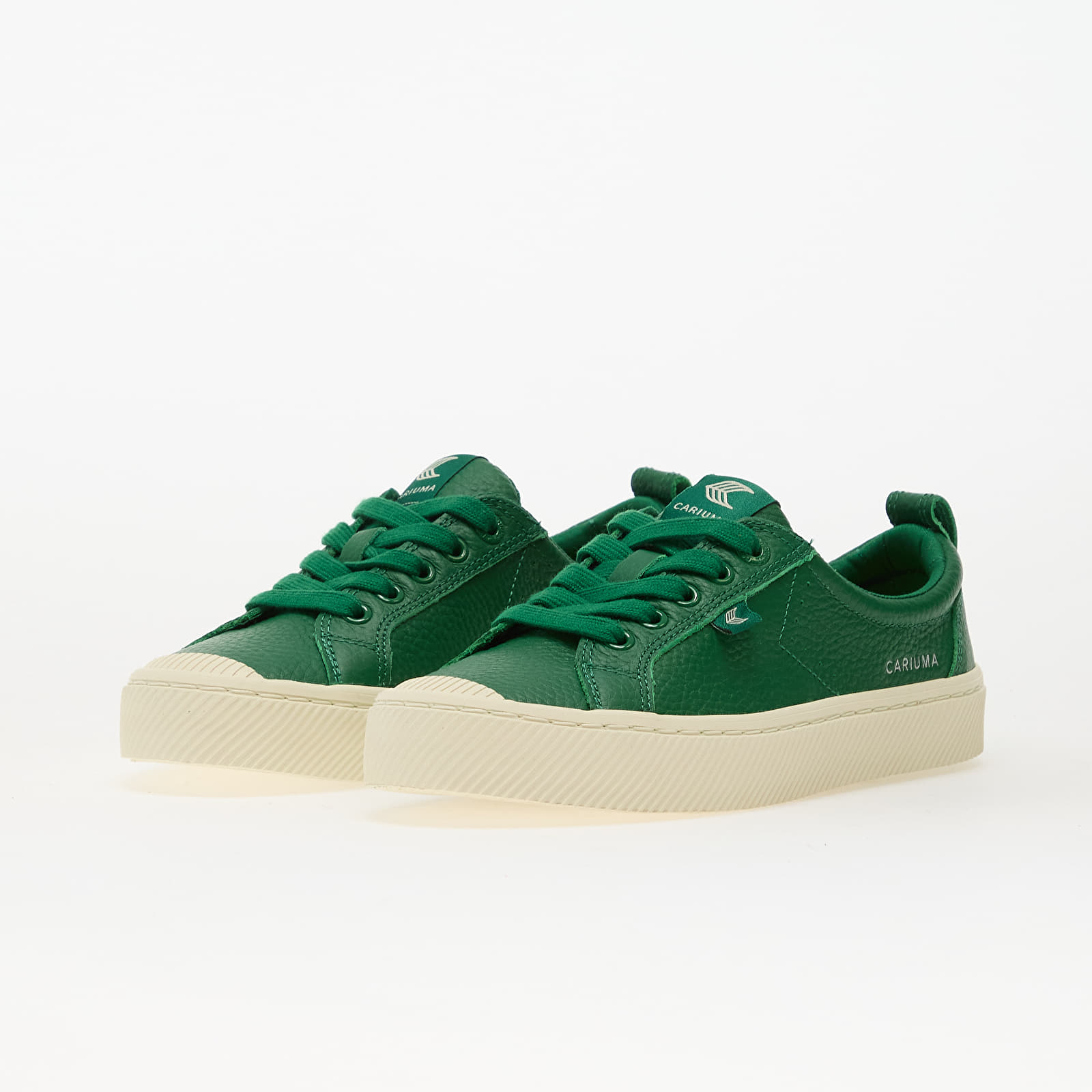 Naiste jalatsid Cariuma W Oca Low Green