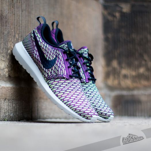 Roshe run discount hombre purpura