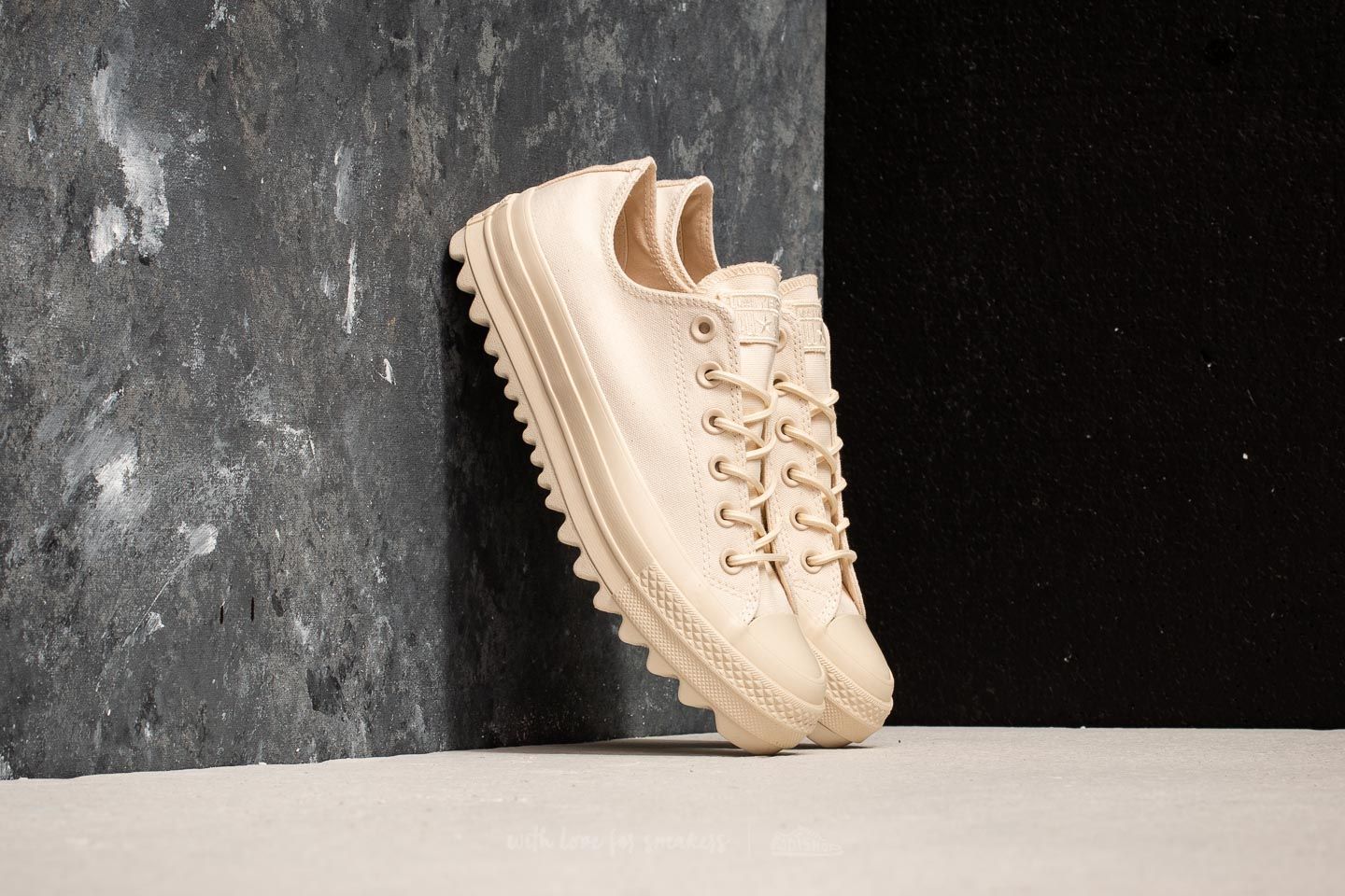 Chuck taylor all star lift sale ripple ox