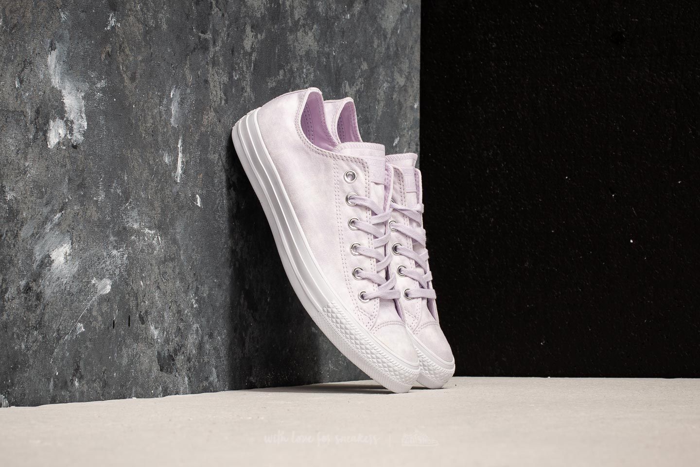 Barely discount grape converse