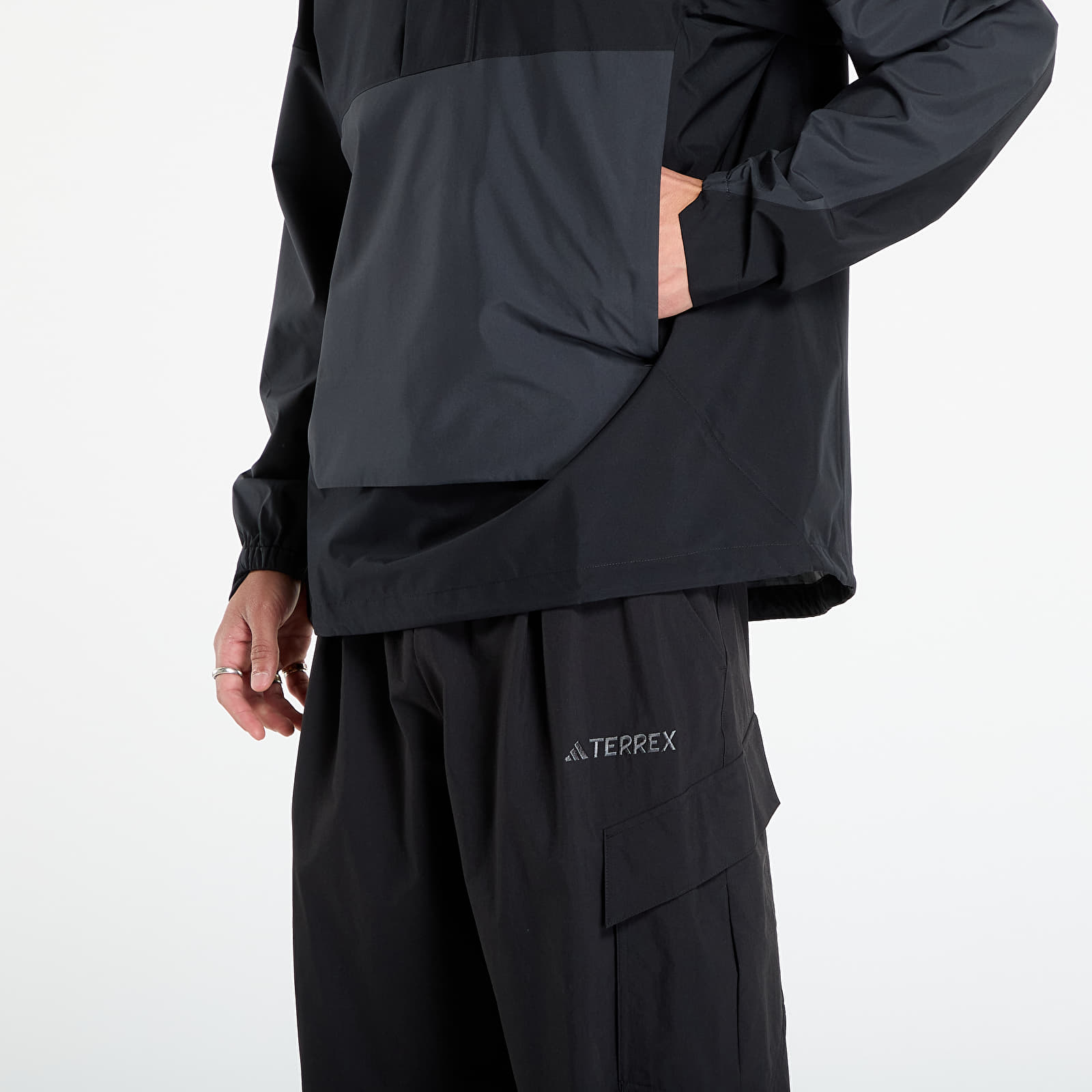 Bundy adidas Terrex Xploric 2.5L Climaproof Anorak Black/ Semi Impact Orange