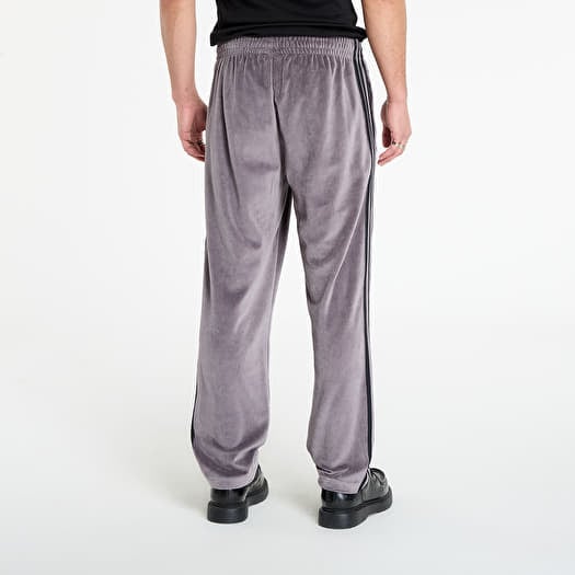 Men's trousers adidas SST Adicolor Velour Track Pants Grey Strata