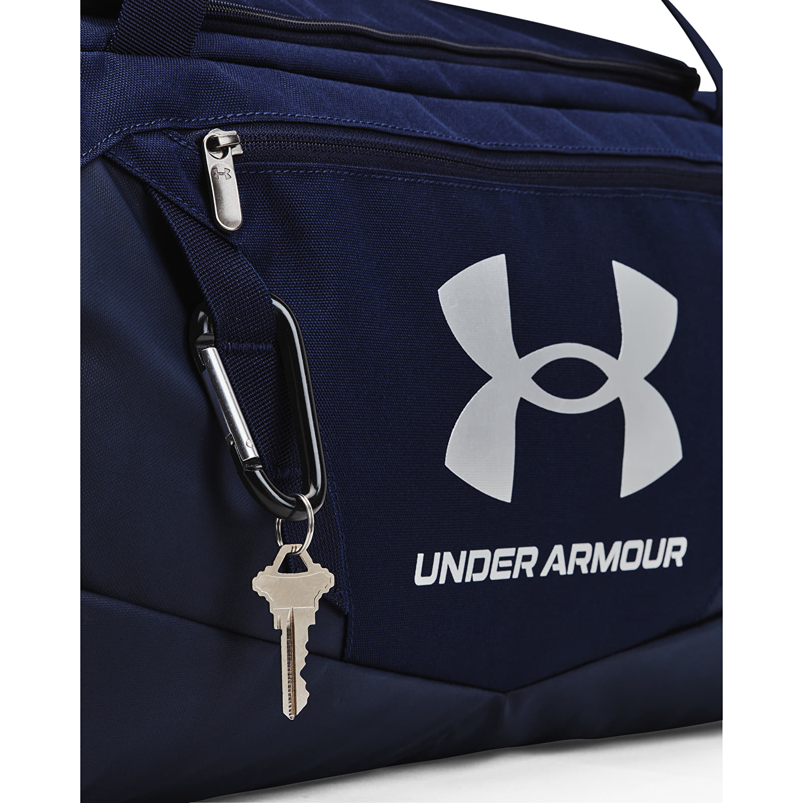 Tašky cez rameno Under Armour Undeniable 5.0 Duffle Sm Midnight Navy/ Midnight Navy/ Metallic Silver