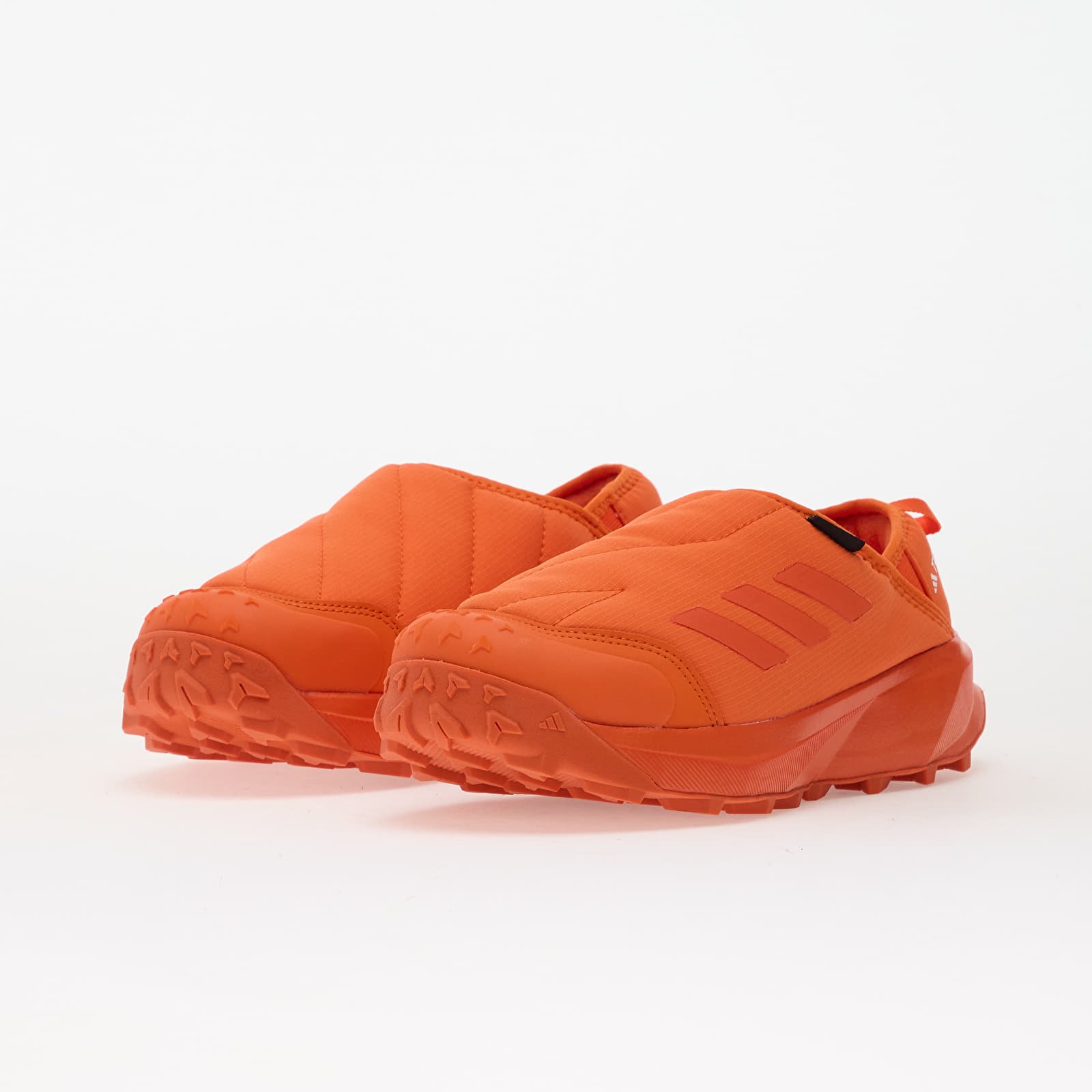 Meeste kingad adidas Terrex Winter Slip On Cold.Rdy Semi Impact Orange/ Semi Impact Orange/ Wonder Beige