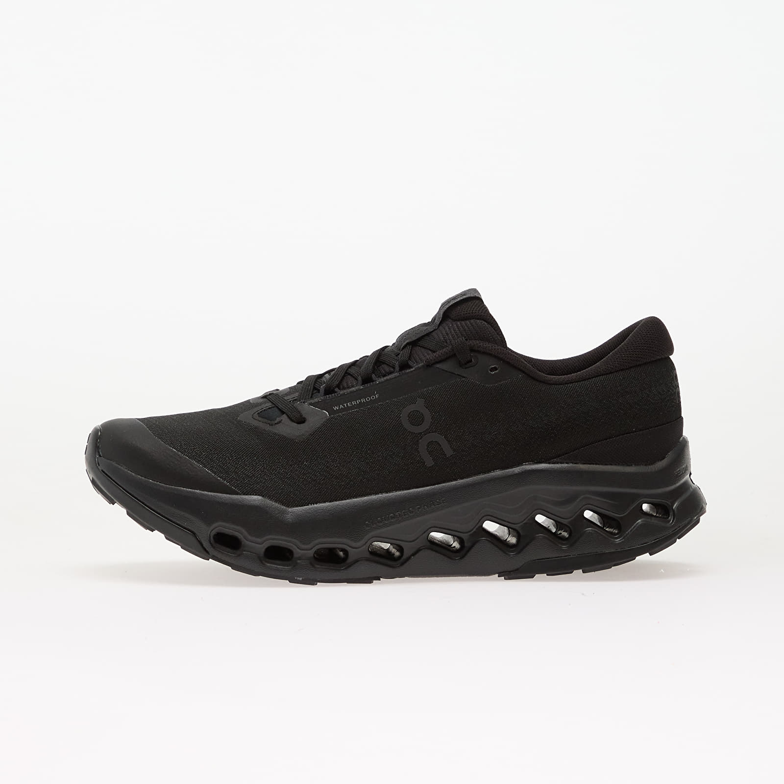 Pánske tenisky a topánky On M Cloudsurfer Trail 2 Wp Black/ Black