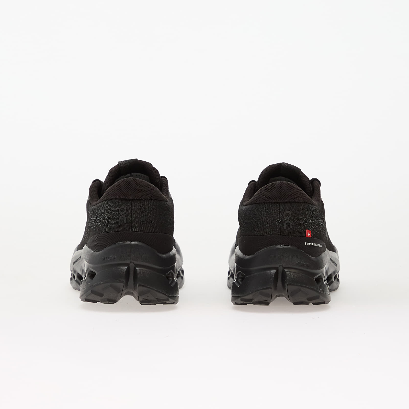 Pánske tenisky a topánky On M Cloudsurfer Trail 2 Wp Black/ Black
