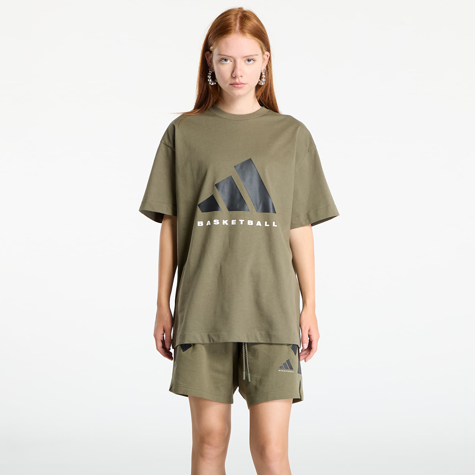 T-shirts adidas Basketball T-Shirt UNISEX Olive Strata