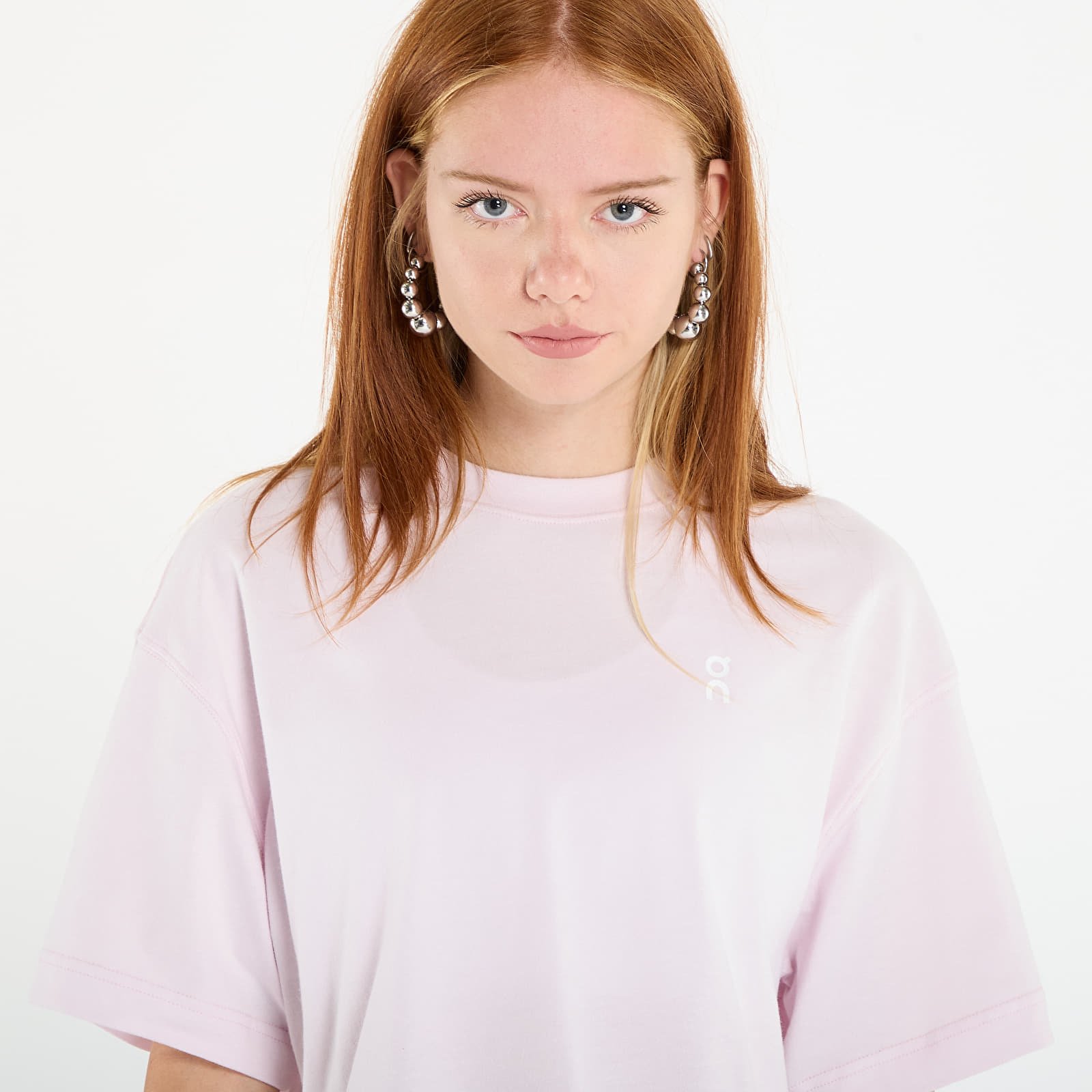 Дамски тениски On Club Boxy Tee Purple