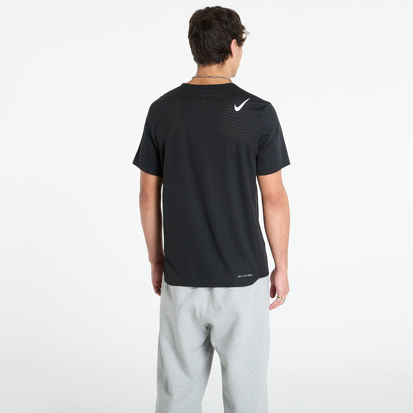 Тениски Nike AeroSwift Men's Dri-FIT ADV Short-Sleeve Running Top Black/ Summit White