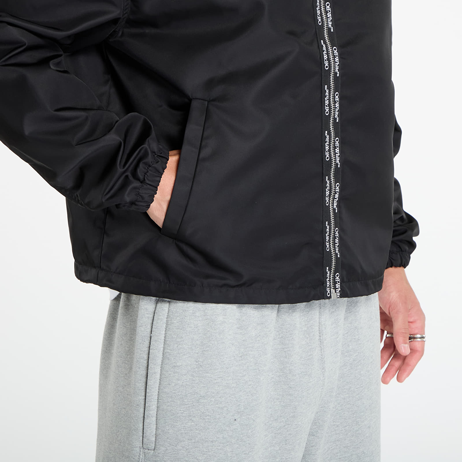 Vetrovke Off-White Bookish Nylon Windbreaker Black/ White