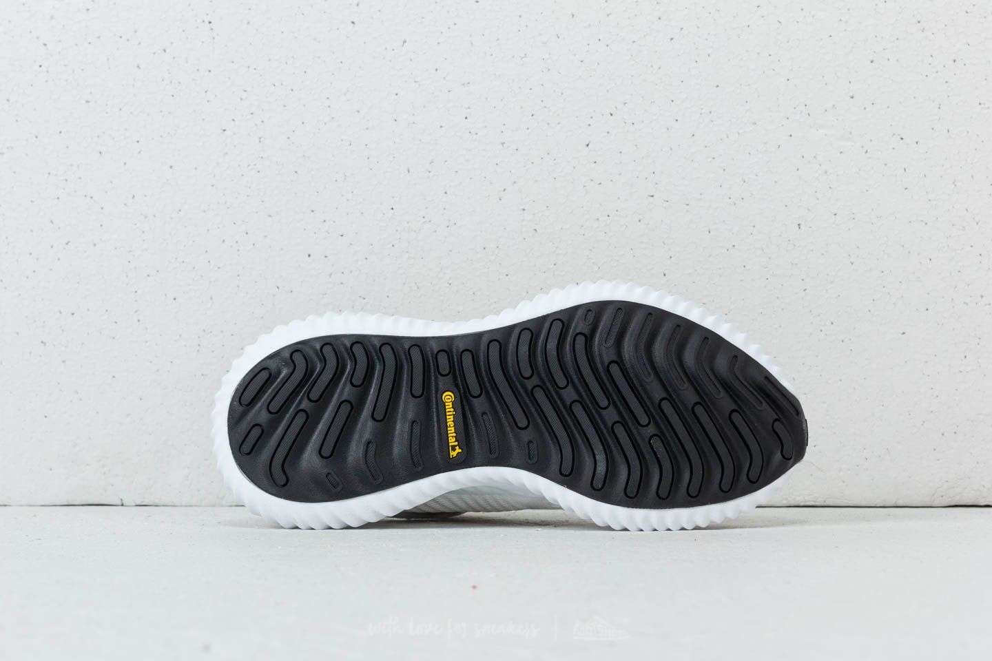 Alphabounce continental store