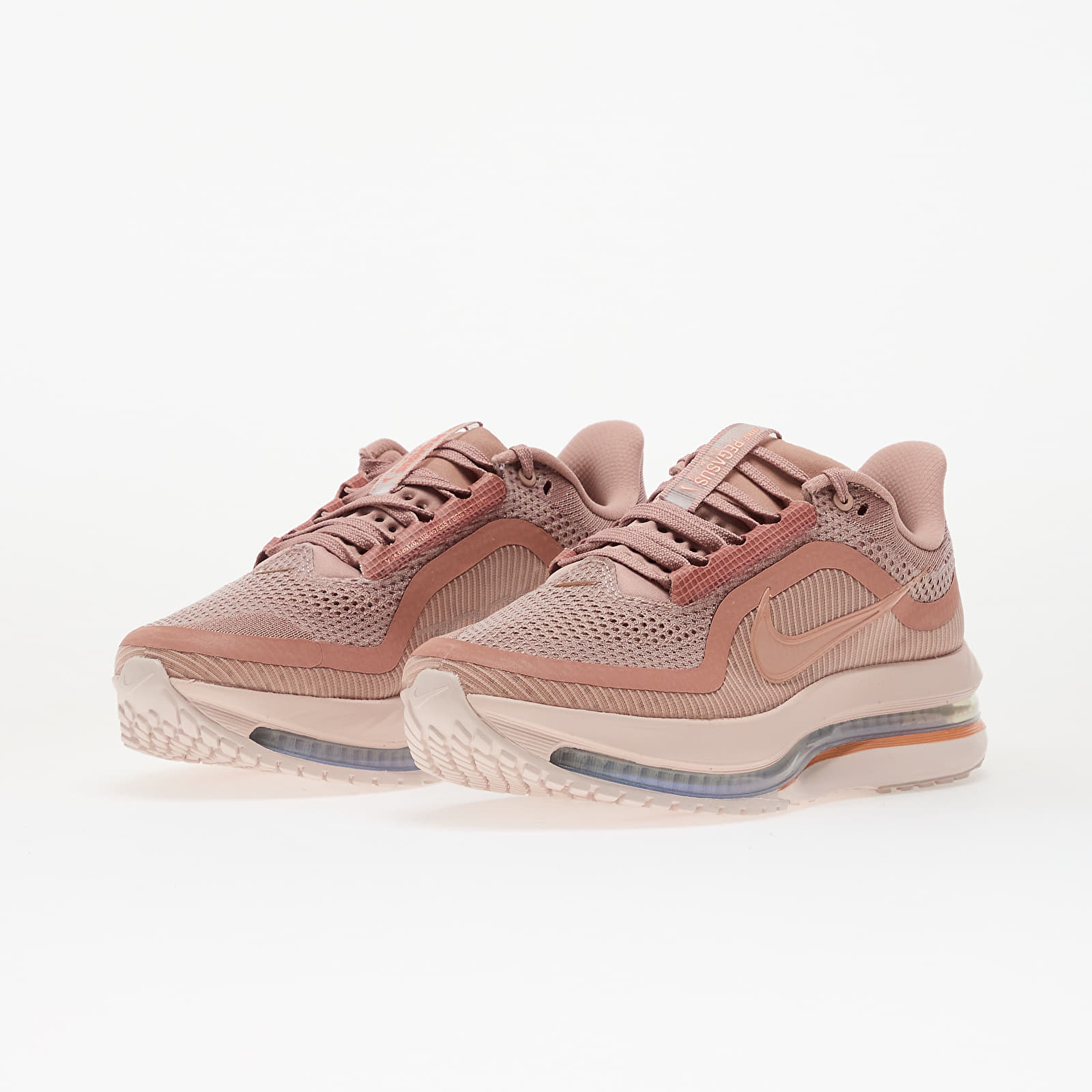 Naiste jalatsid Nike W Pegasus Premium Particle Pink/ Mtlc Rose Gold-Silt Red-Mtlc Silver