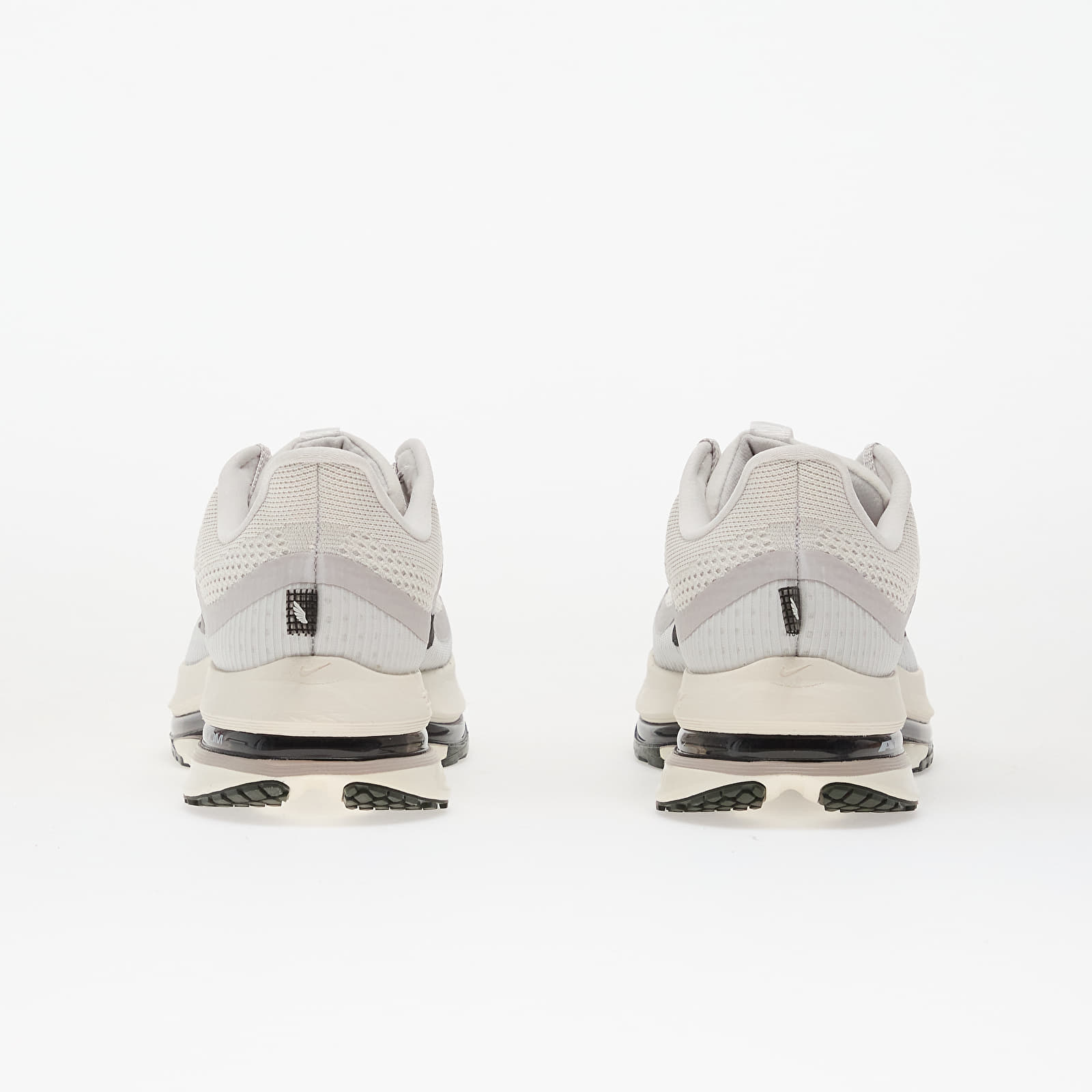 Scarpe uomo Nike Pegasus Premium Run Platinum Tint/ Black-Sail-College Grey-Summit White-Sequoia