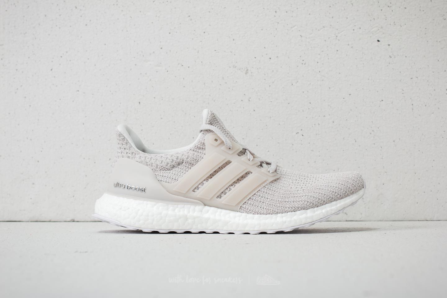 Adidas originals ultraboost chalk deals