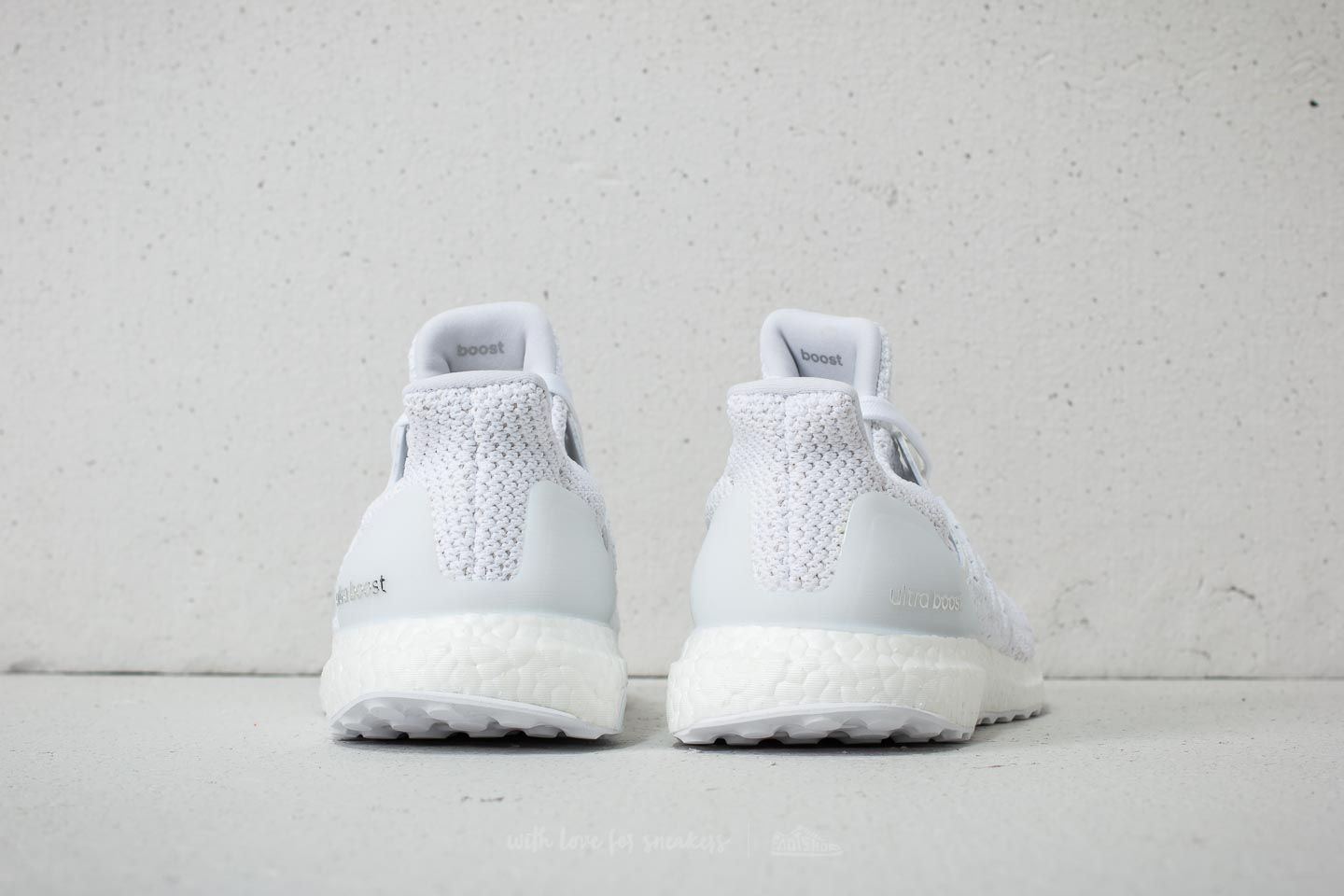 Ultra boost triple white clima store