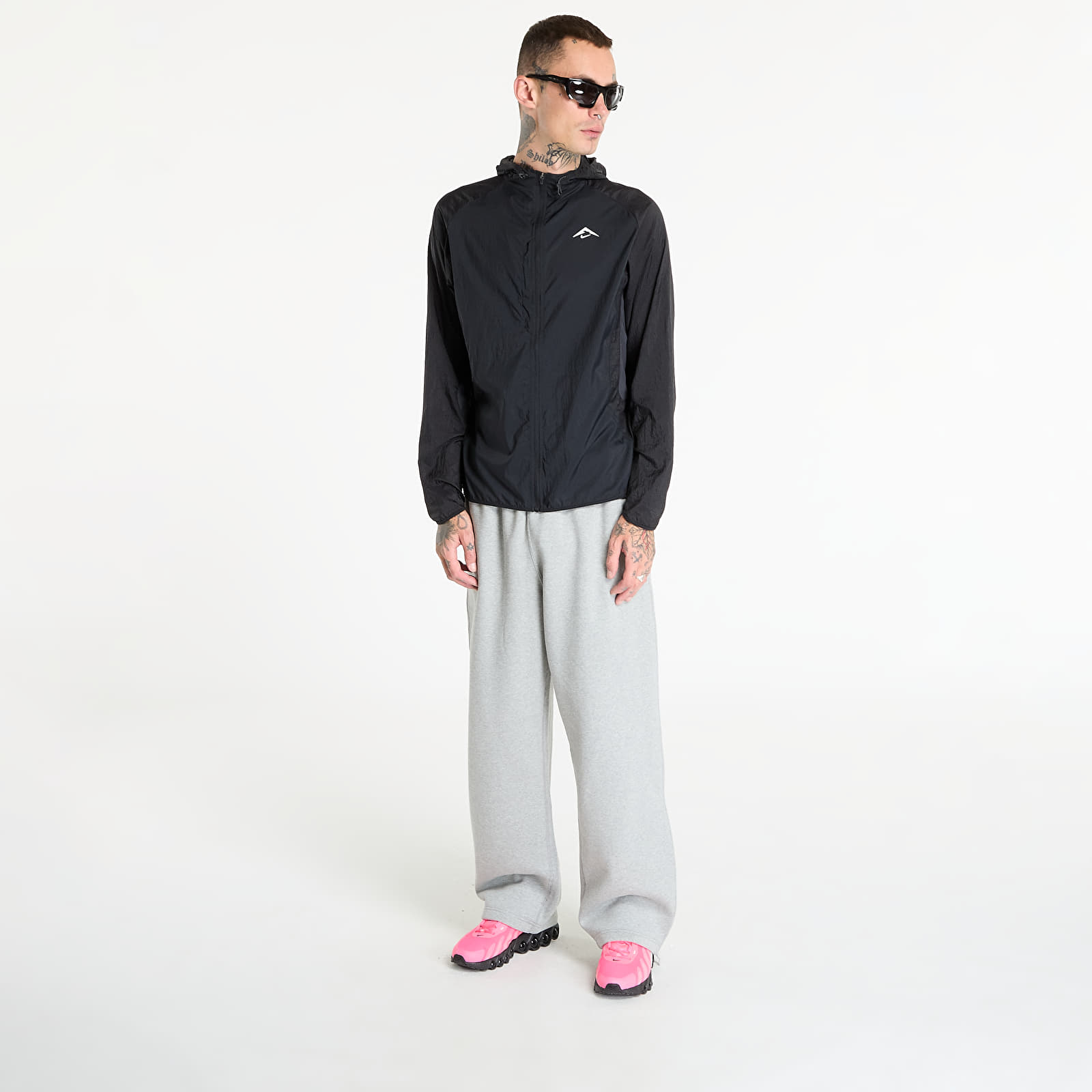 Jakne Nike Trail Aireez Men's Running Jacket Black/ Anthracite/ Summit White