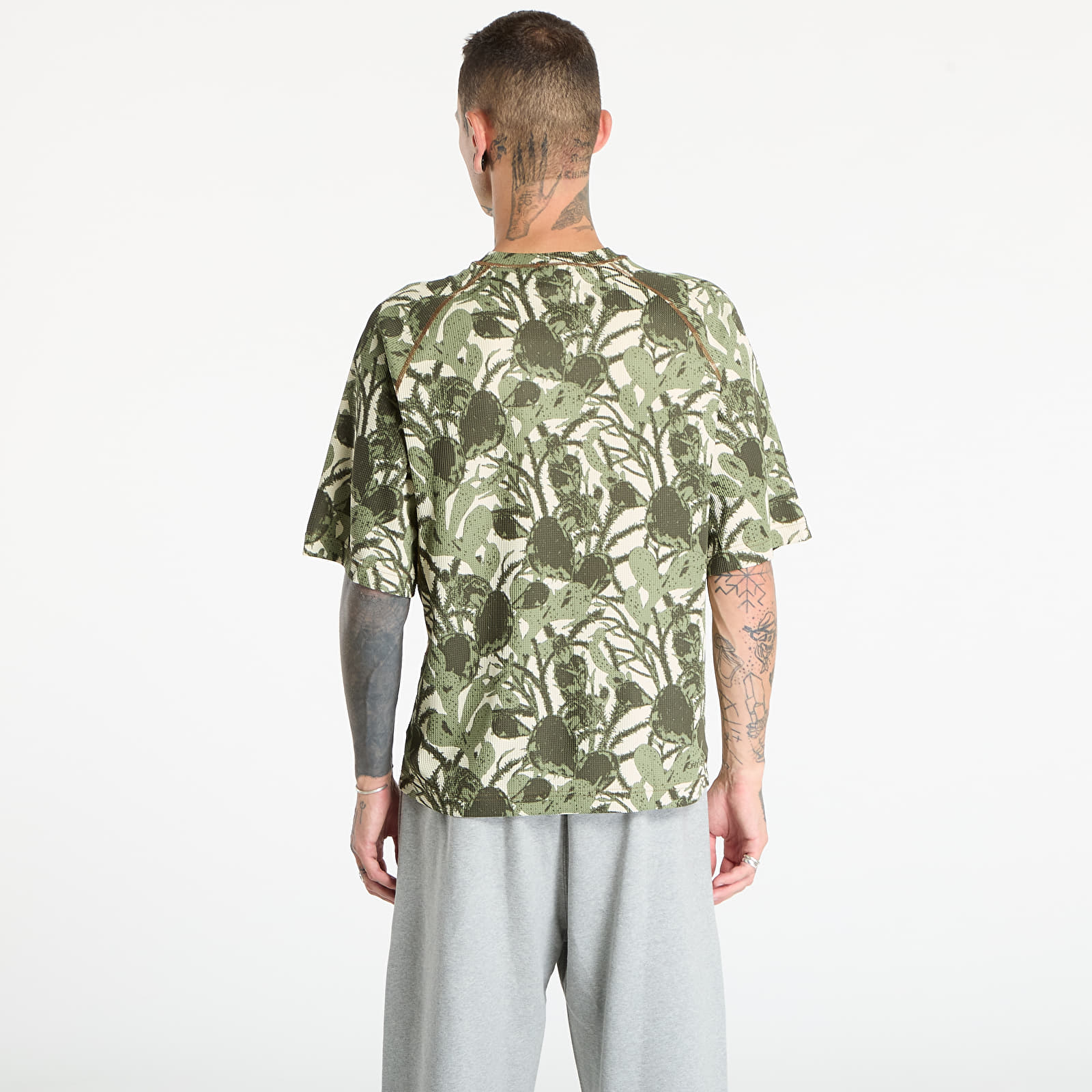 Magliette Nike ACG "Chinati" Men's Dri-FIT ADV Short-Sleeve Top Lt Khaki/ Cargo Khaki/ Summit White