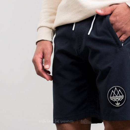 Adidas shop intack shorts