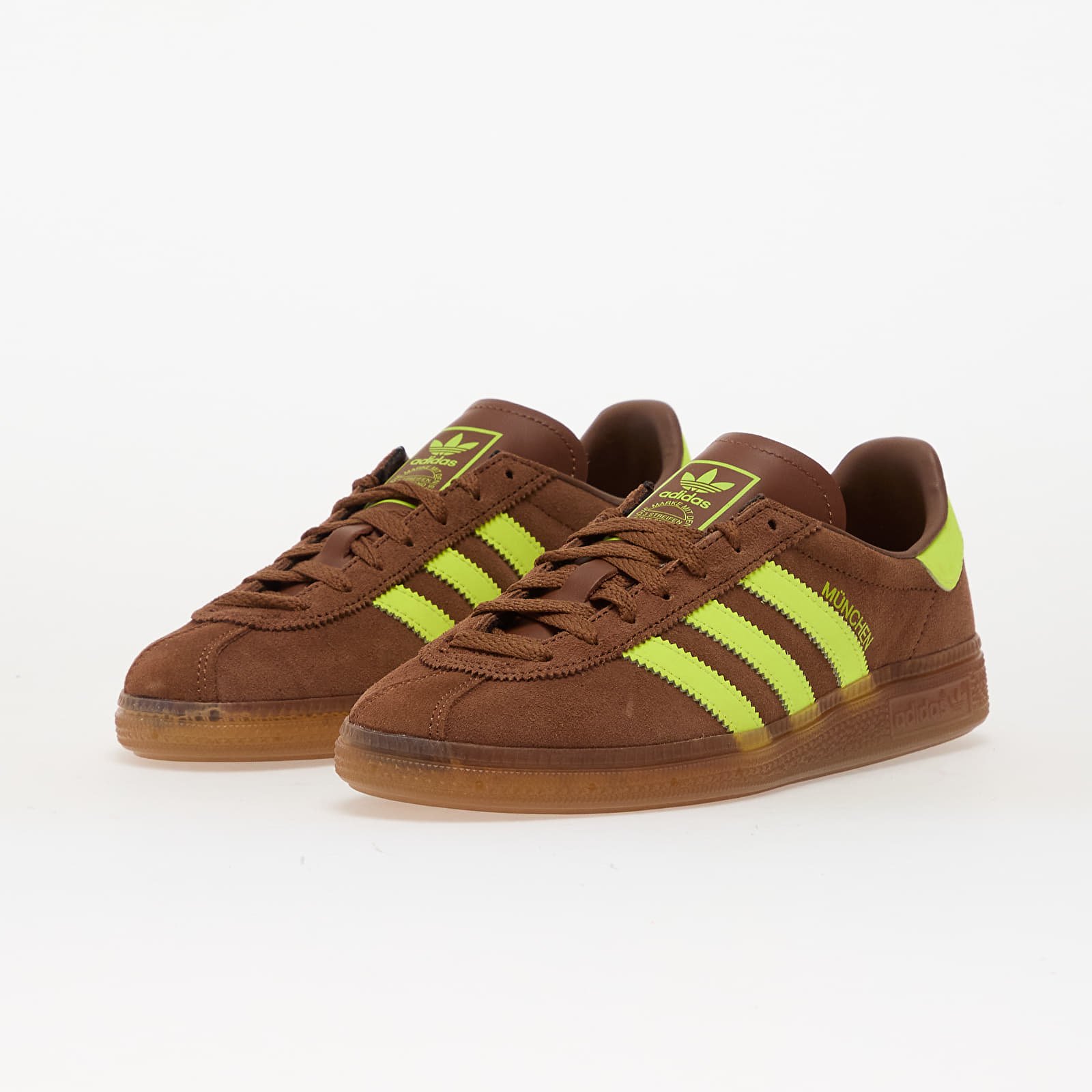 Women's shoes adidas Muenchen W Preloved Brown/ Solar Yellow/ Gum5