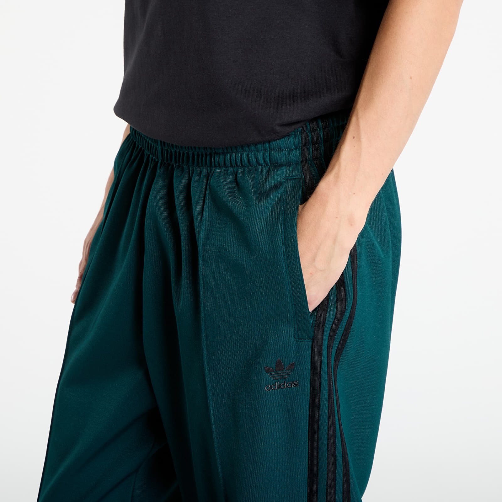Παντελόνια adidas Adicolor Baggy Fit Firebird Track Pants Aurora Ivy/ Black