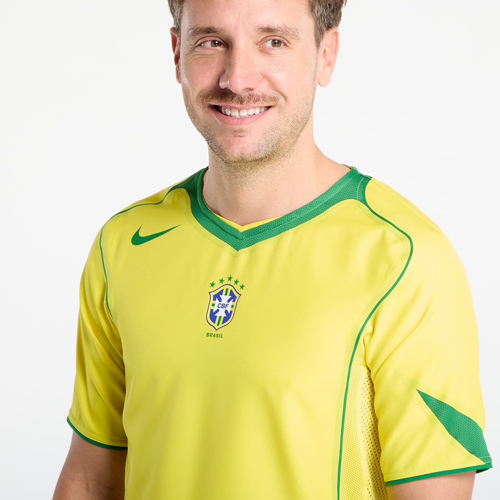 Tröjor Nike Men's Soccer Replica Jersey Brazil 2004 Total 90 Reissue Opti Yellow/ Apple Green/ Apple Green
